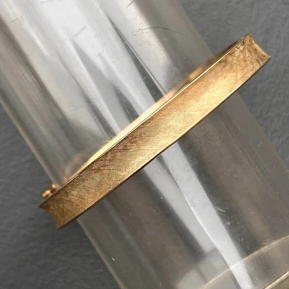 Art Deco Gold Filled Brushed gold filled Cultured pearl Bangle Bracelet . Winar - Picture 7 of 10